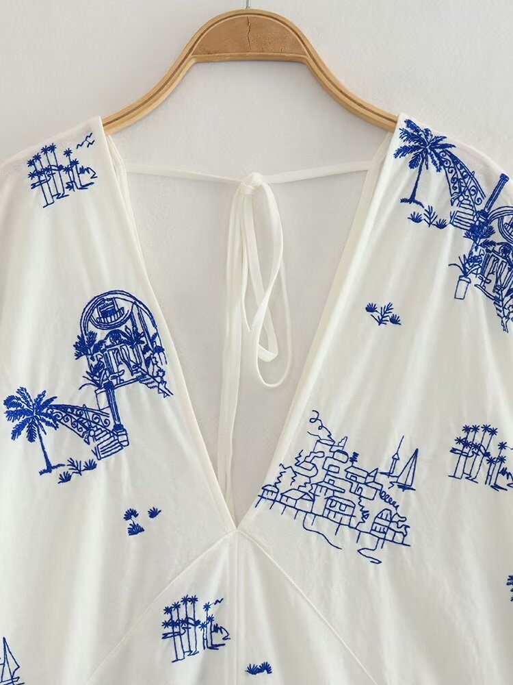 A Vintage Style Dress with Delicate Timeless Details