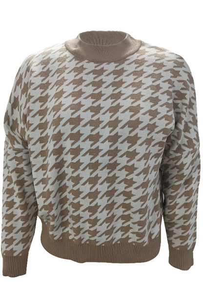 Beautifully Finished Sweater in a Timeless Design