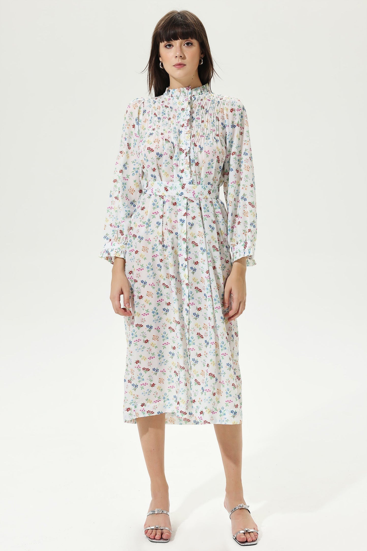 Polished Dress with an Effortless Classic Look