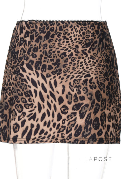 Well Tailored Garment with a Graceful Silhouette