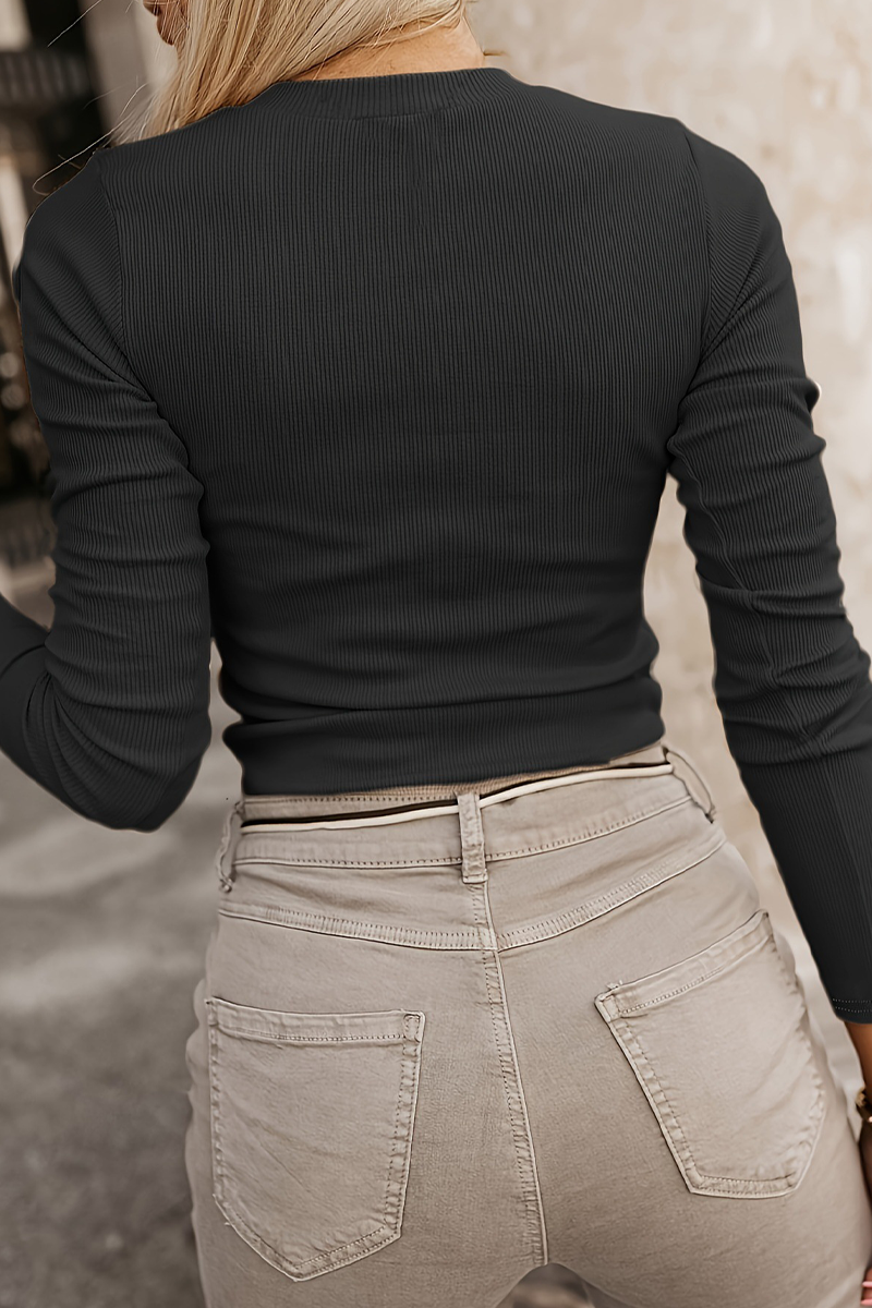 A Vintage Style Top with Delicate Timeless Details