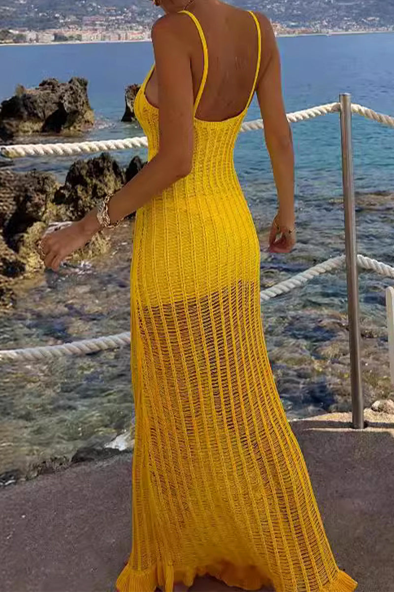 Beautifully Finished Dress in a Timeless Design