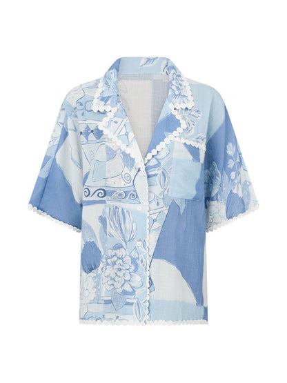 Classic Vintage Shirt with a Flattering Fit