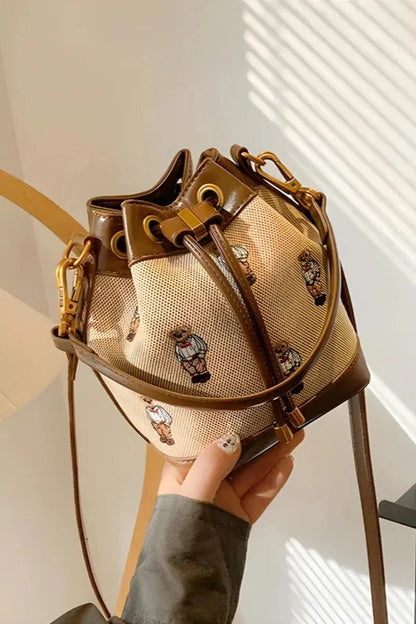 Gracefully Styled Bag for Any Occasion