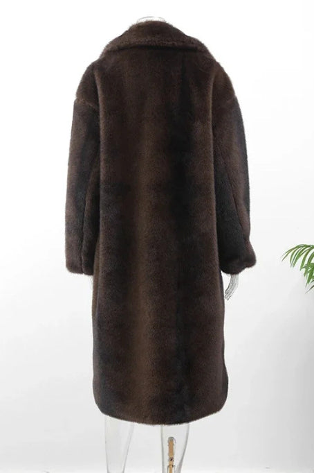 Sophisticated Coat with a Clean Classic Look