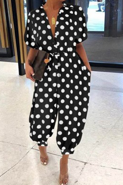 Well Tailored Garment with a Graceful Silhouette