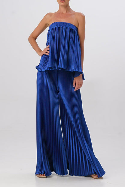 Polished Garment with an Effortless Classic Look