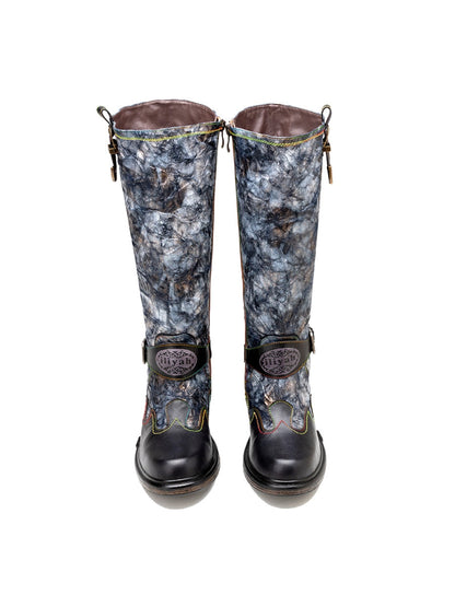 Effortlessly Elegant Boots with a Timeless Design