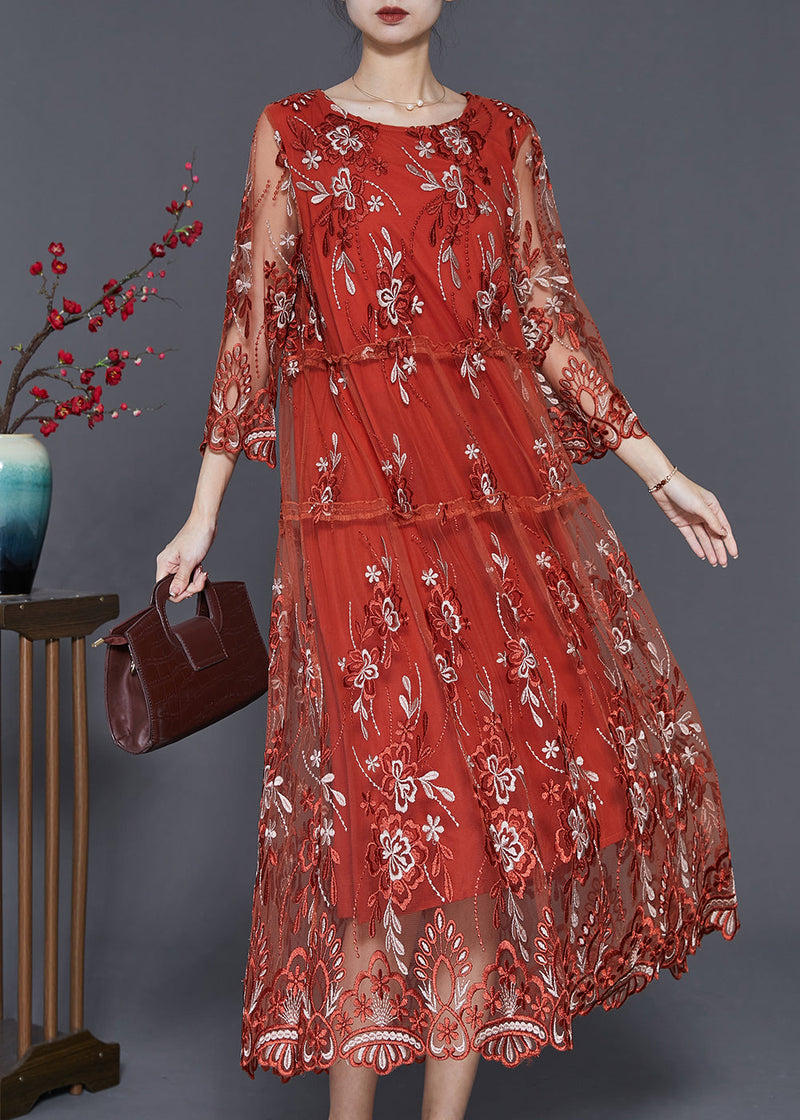 Beautifully Crafted Dress in a Classic Style