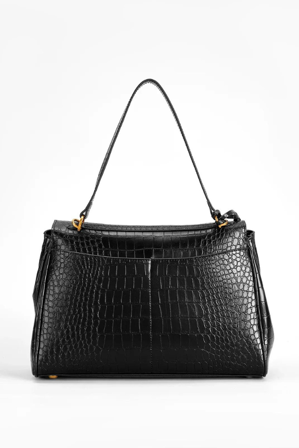 Polished Top with an Effortless Classic Look