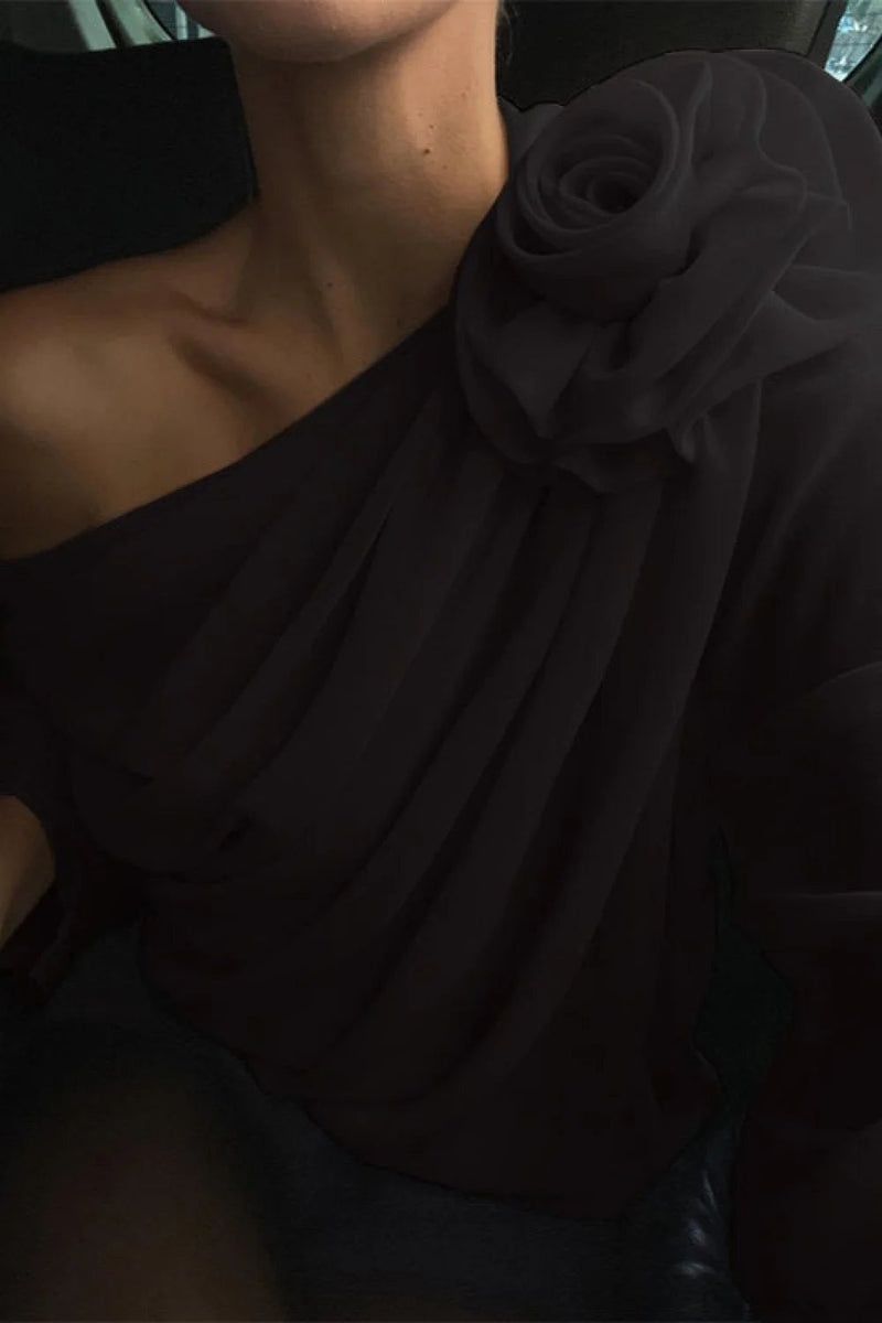 Polished Blouse with an Effortless Classic Look