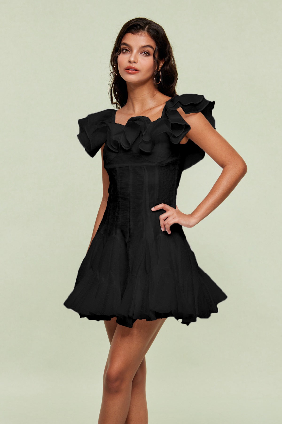 Beautifully Crafted Dress in a Classic Style