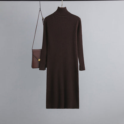 Classic Vintage Sweater with a Flattering Fit