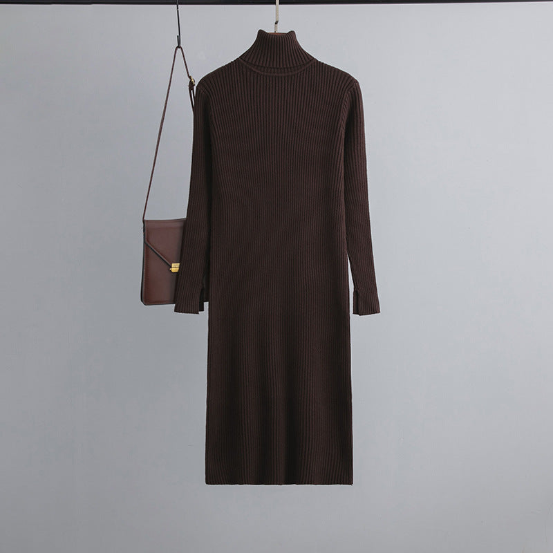 Classic Vintage Sweater with a Flattering Fit
