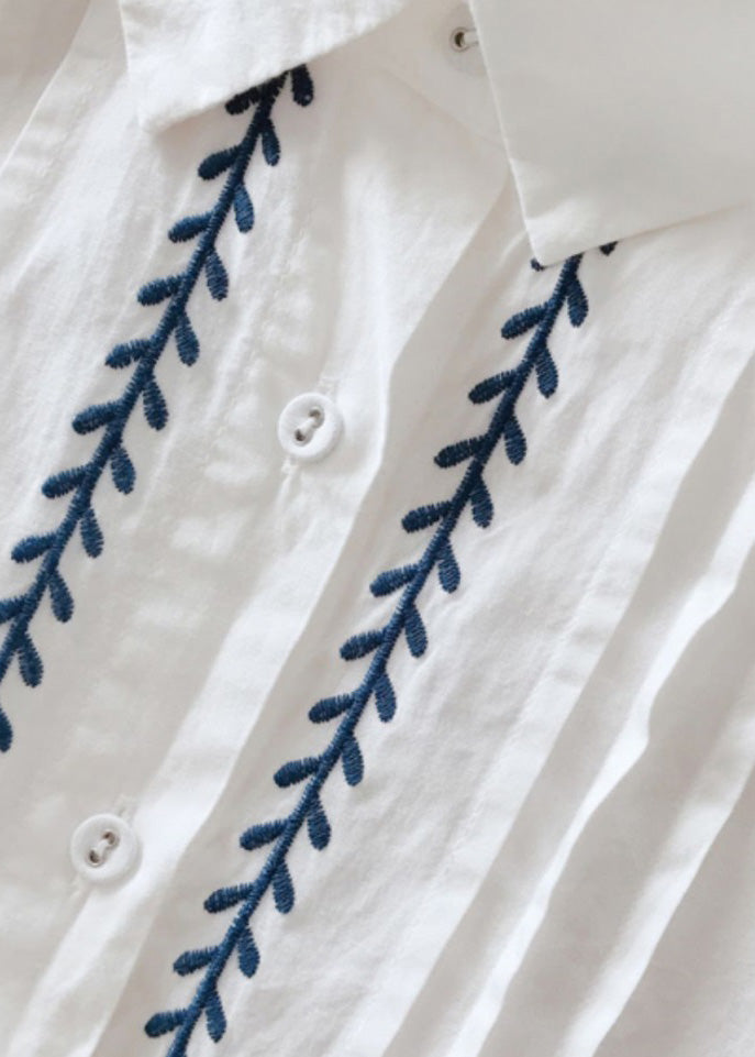 Sophisticated Shirt with a Clean Classic Look