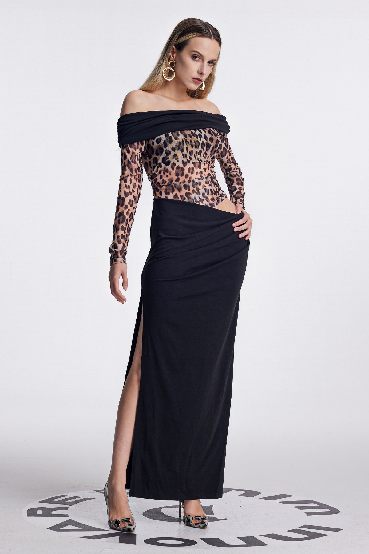 Sophisticated Dress with a Clean Classic Look
