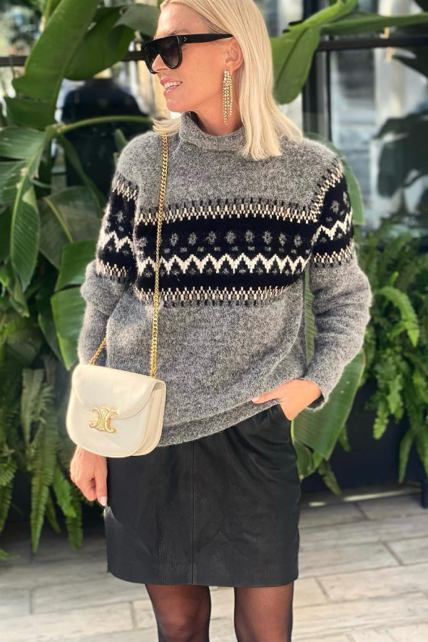 Beautifully Crafted Cardigan in a Classic Style