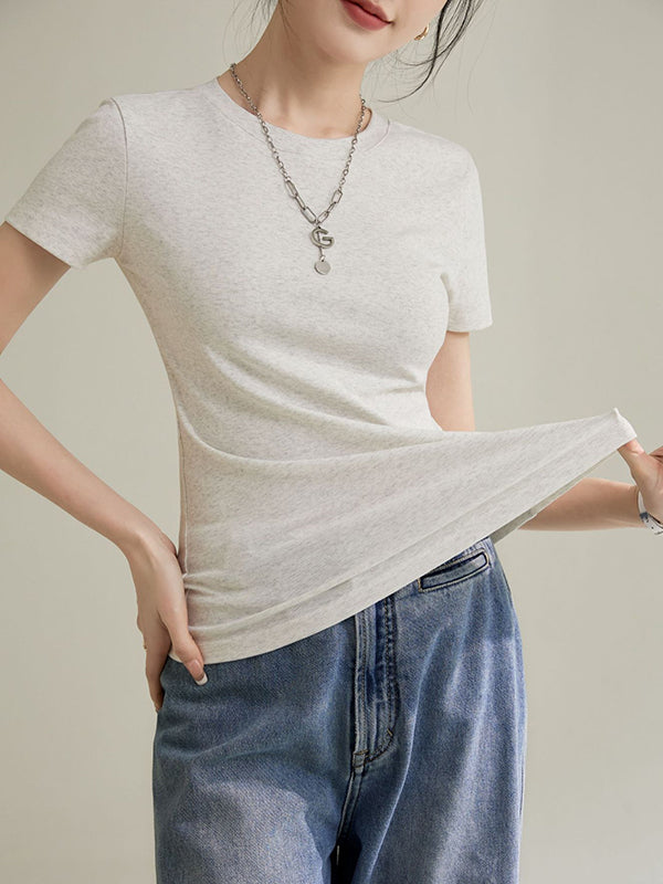 Effortlessly Elegant T-Shirt with a Timeless Design