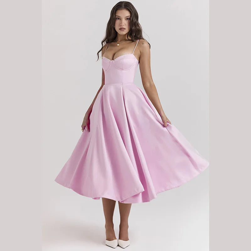 Beautifully Crafted Dress in a Classic Style