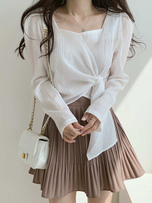 Beautifully Crafted Blouse in a Classic Style