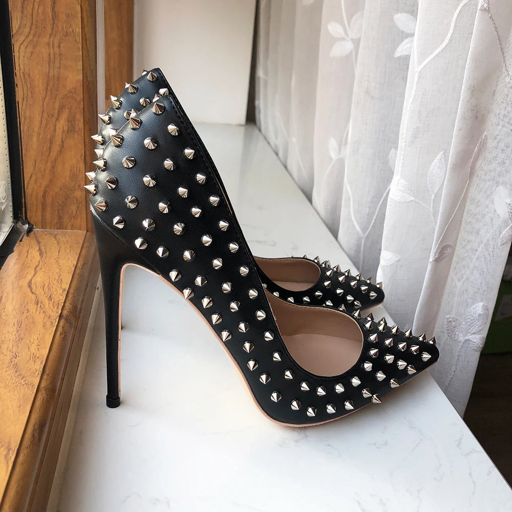 Gracefully Styled Heels for Any Occasion