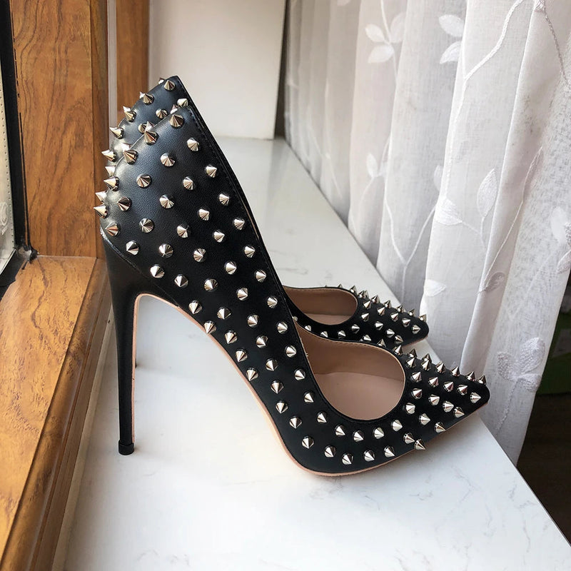 Gracefully Styled Heels for Any Occasion