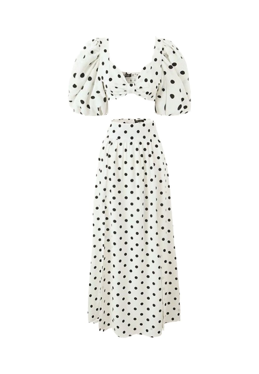 Effortlessly Elegant Garment with a Timeless Design