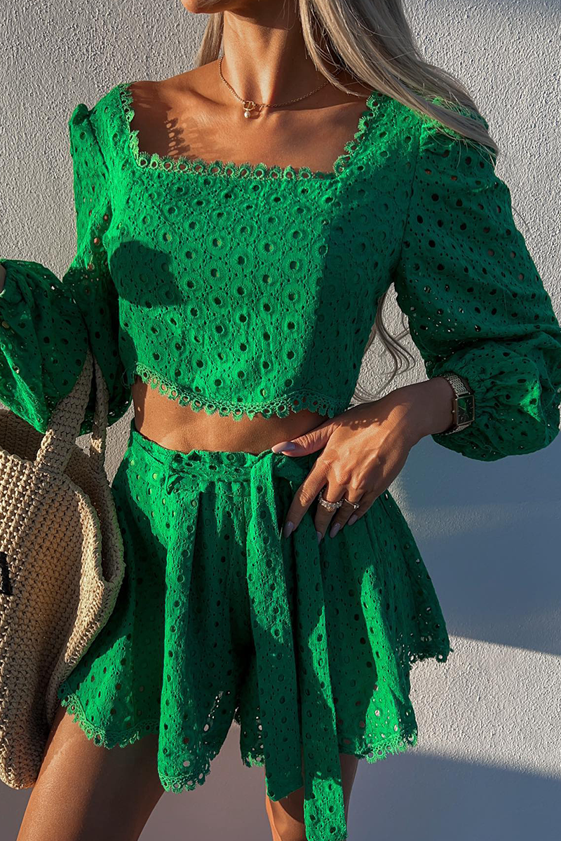 Gracefully Styled Garment for Any Occasion