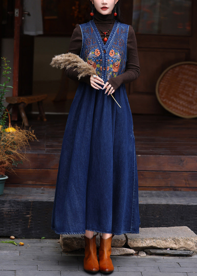 Classic Vintage & Enduringly Stylish Dress