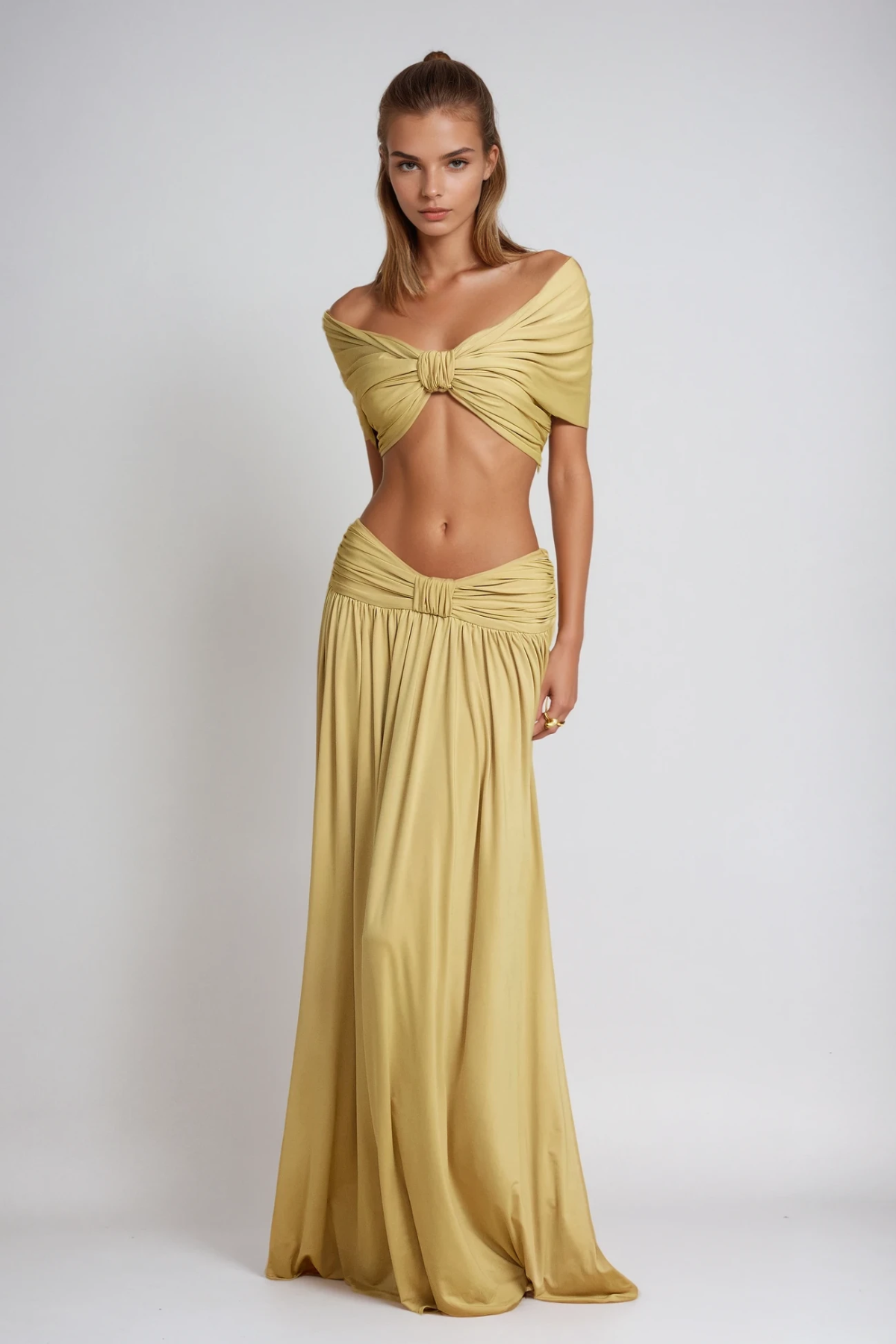 Beautifully Finished Garment in a Timeless Design