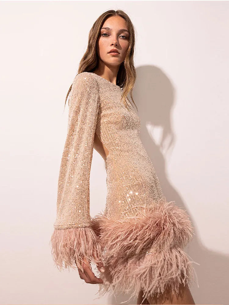 Beautifully Finished Dress in a Timeless Design
