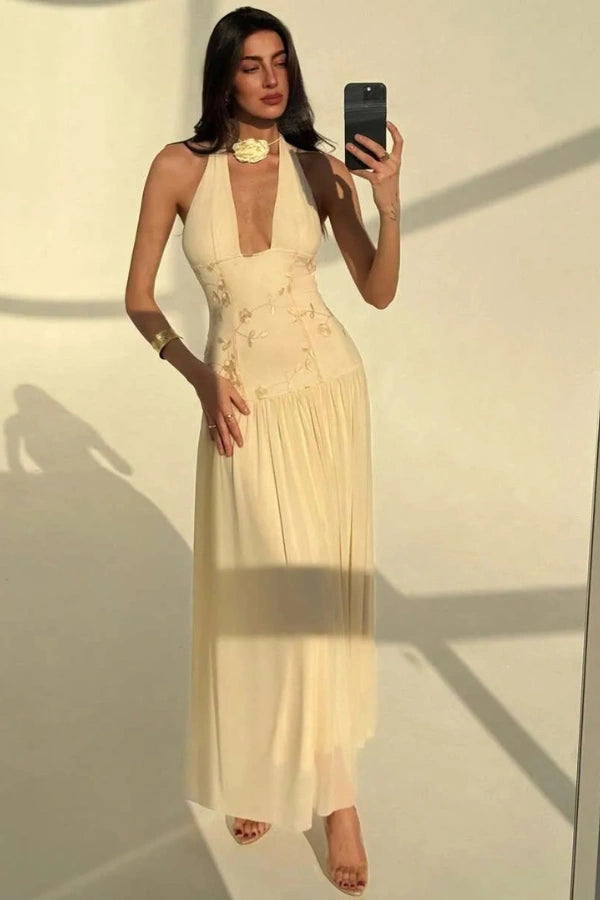 Gracefully Styled Garment for Any Occasion