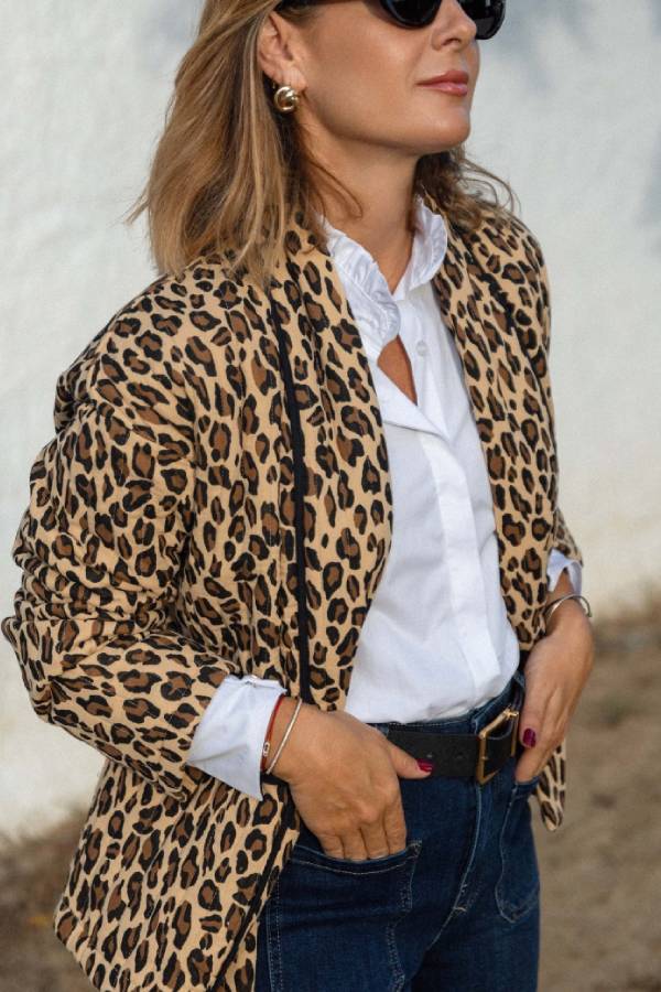 Sophisticated Jacket with a Clean Classic Look
