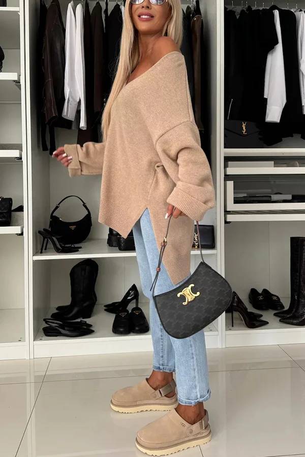 Polished Sweater with an Effortless Classic Look