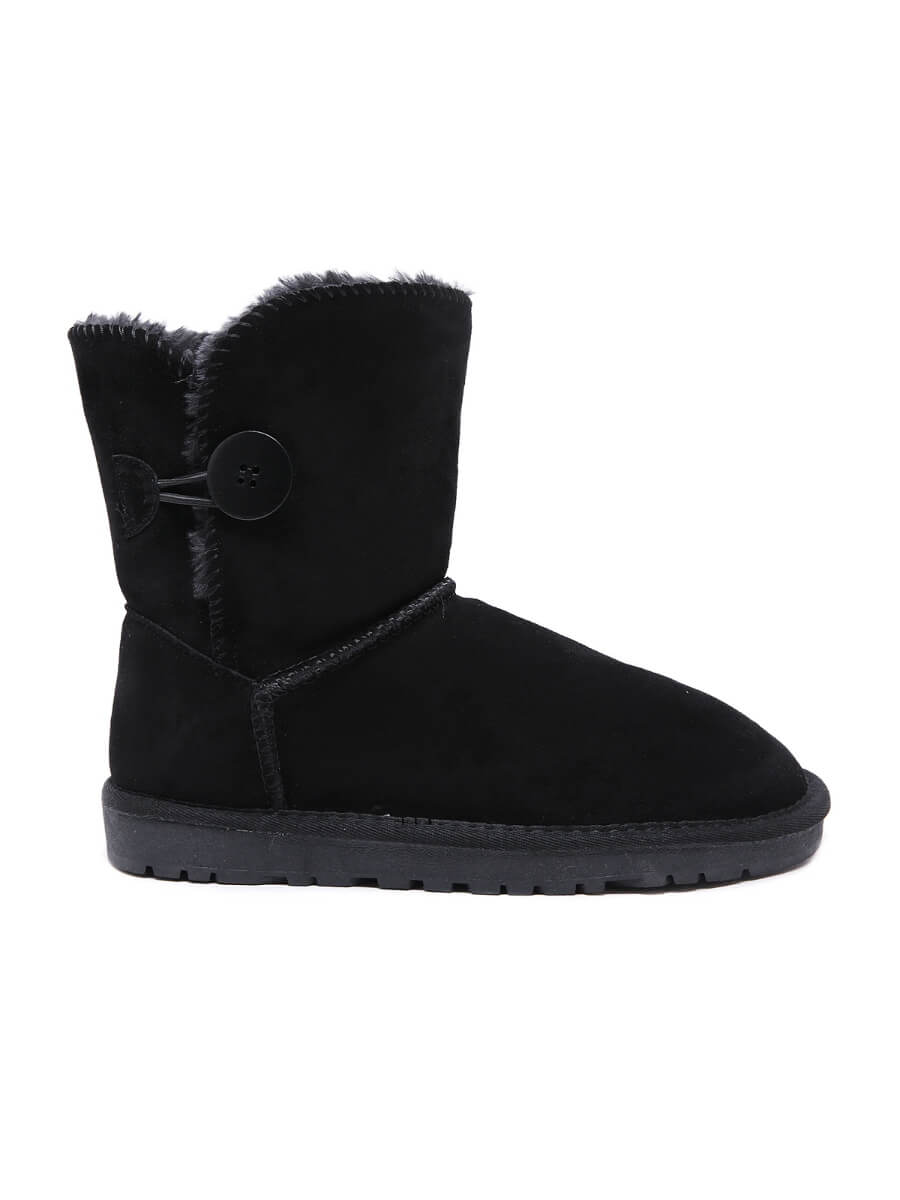 Polished Boots with an Effortless Classic Look