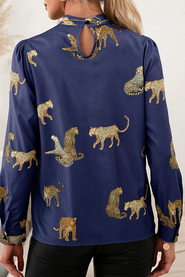 Beautifully Finished Pullover in a Timeless Design