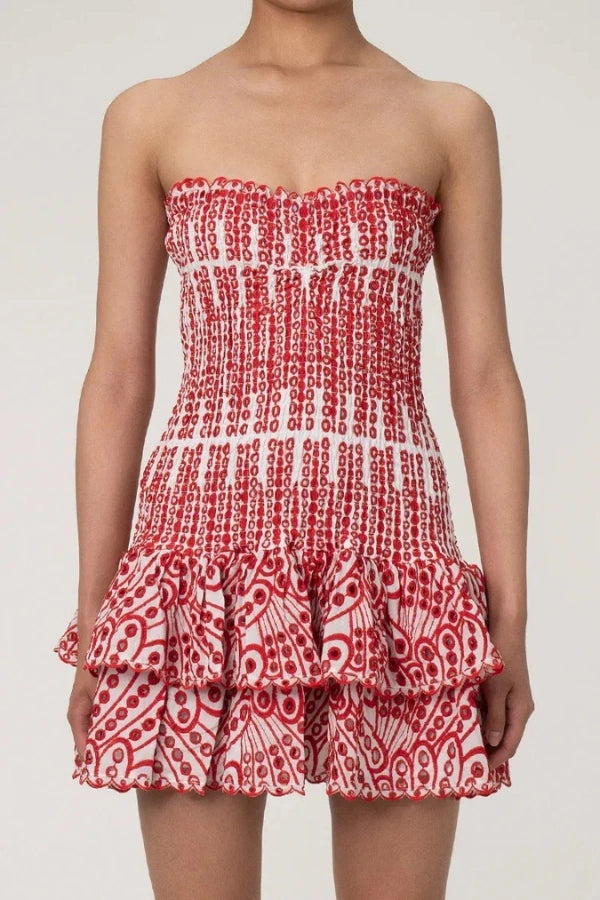 Gracefully Styled Dress for Any Occasion