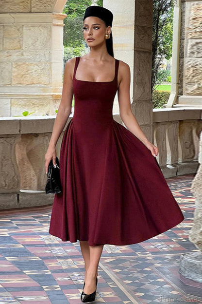 Well Tailored Dress with a Graceful Silhouette