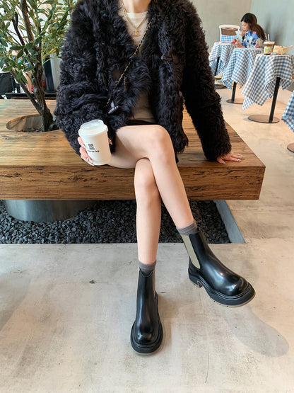 Classic Vintage Boots with a Flattering Fit