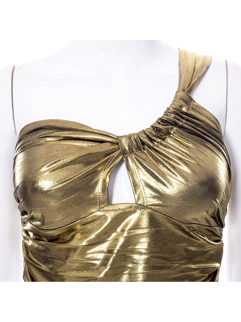 Effortlessly Elegant Top with a Timeless Design