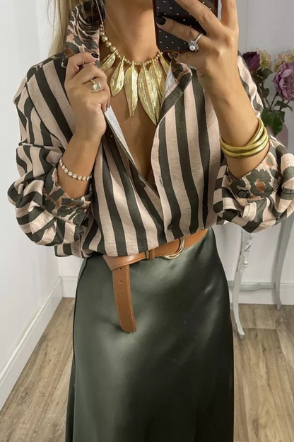 Beautifully Crafted Blouse in a Classic Style