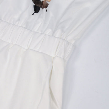 Sophisticated Garment with a Clean Classic Look
