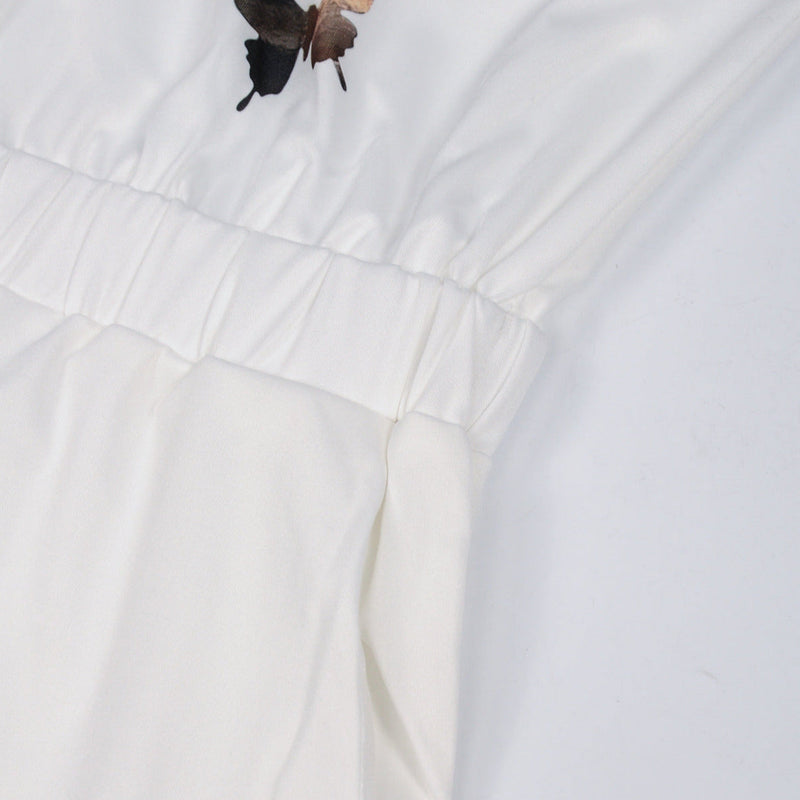 Sophisticated Garment with a Clean Classic Look