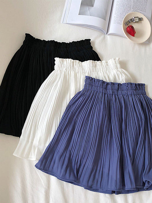 Effortlessly Elegant Garment with a Timeless Design