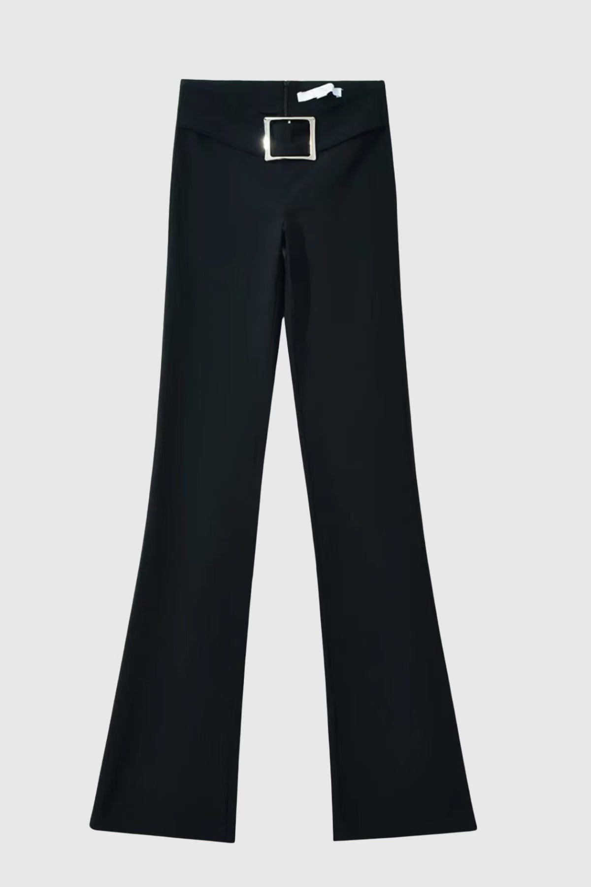 Well Tailored Garment with a Graceful Silhouette