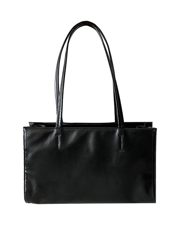 Effortlessly Elegant Bag with a Timeless Design