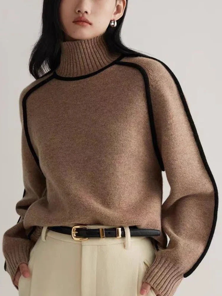 Effortlessly Elegant Sweater with a Timeless Design