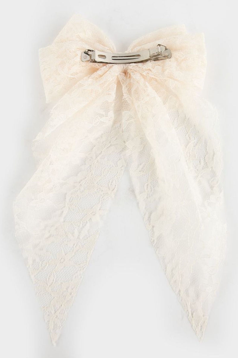 Well Tailored Garment with a Graceful Silhouette