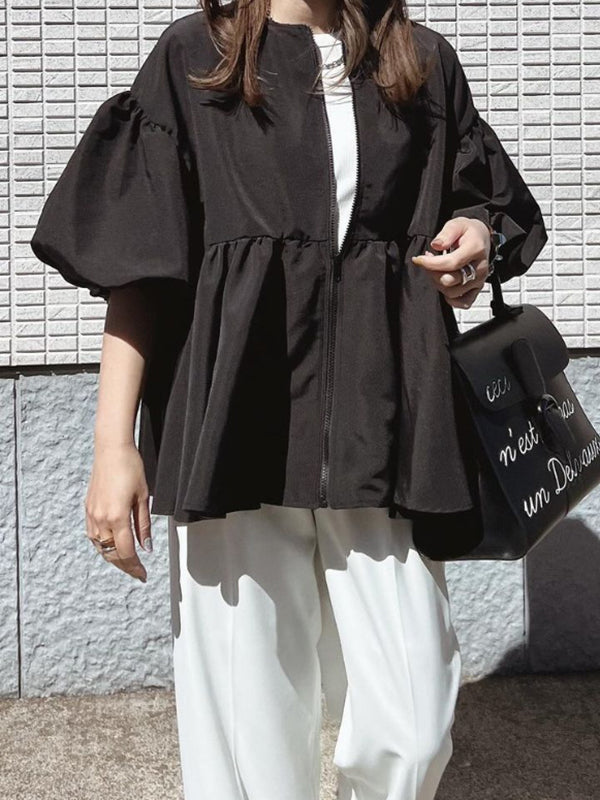 Effortlessly Elegant Garment with a Timeless Design