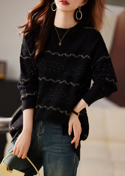Classic Vintage Sweater with a Flattering Fit